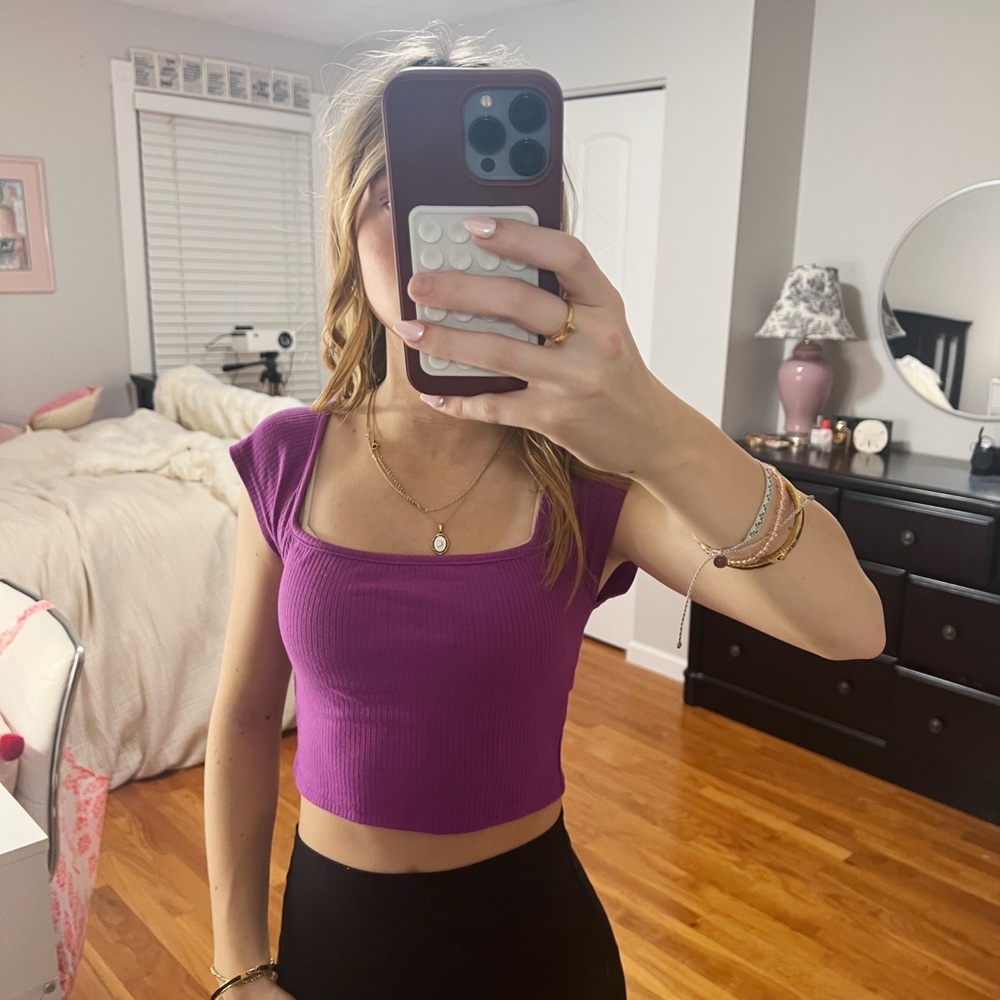 Women's Purple Crop Top
